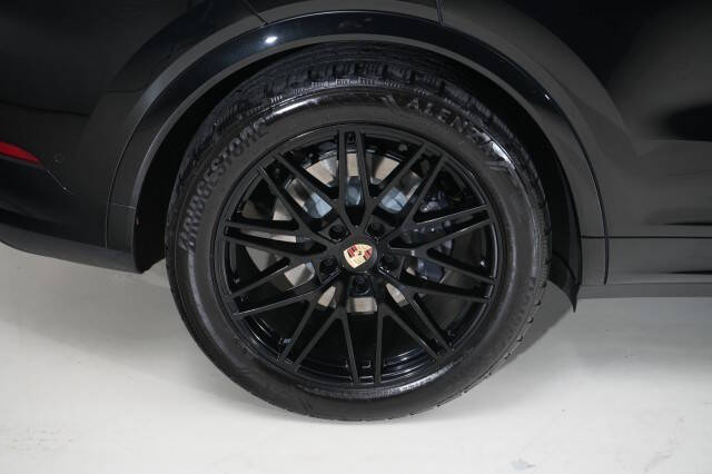 2024 Porsche Cayenne