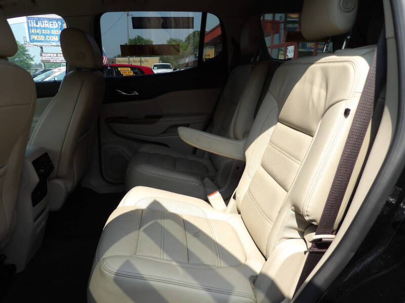 2018 GMC Acadia Denali