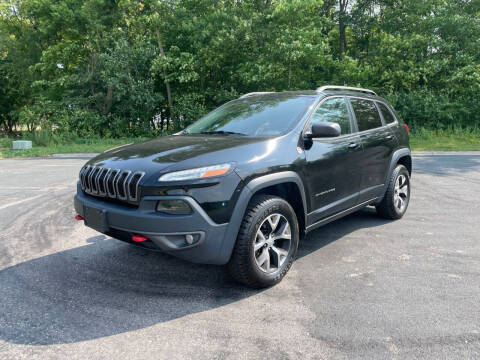 2018 Jeep Cherokee for sale at autoDNA in Prior Lake MN