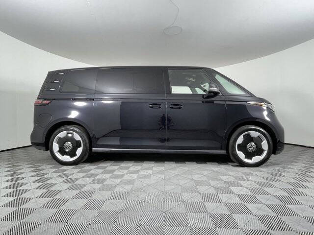 2025 Volkswagen ID. Buzz Pro S