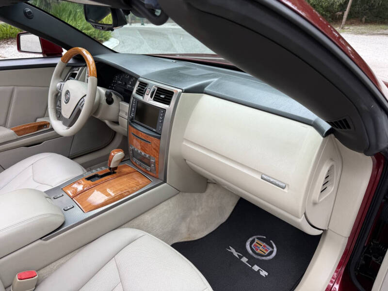 2006 Cadillac XLR