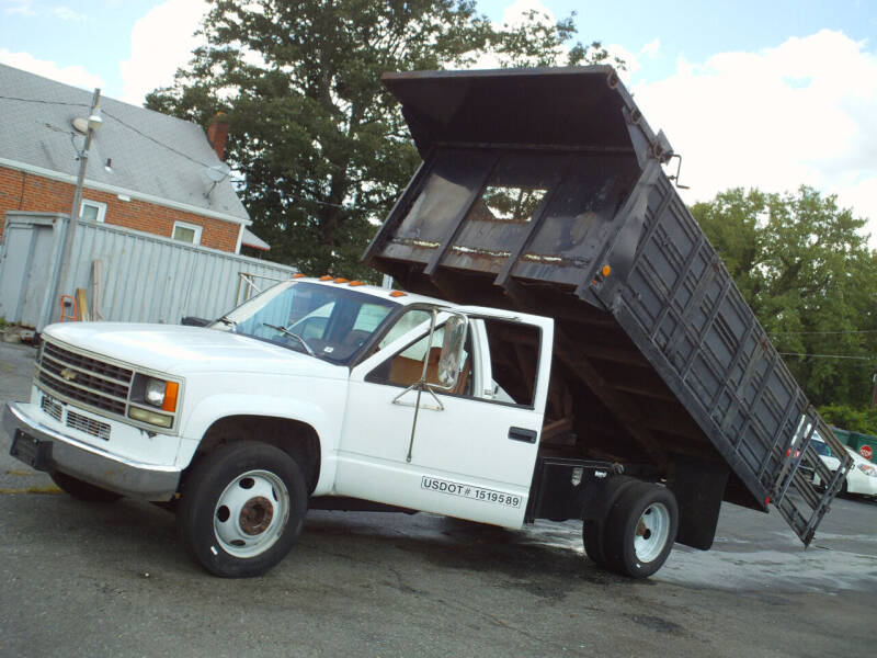 Marlboro Auto Sales Car Dealer in Capitol Heights, MD