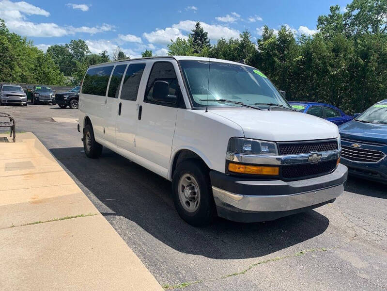 2018 Chevrolet Express LT 3500