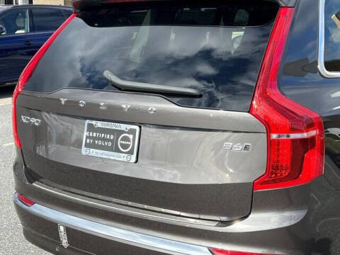 2023 Volvo XC90 B6 Plus Bright Theme 7P