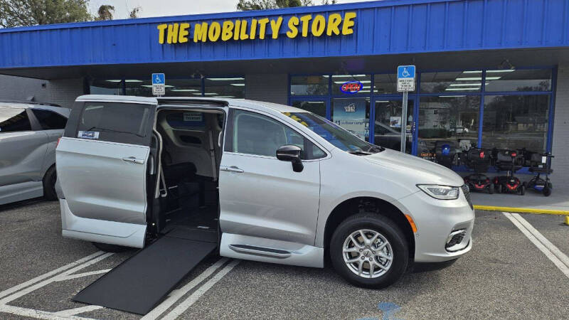 2024 Chrysler Pacifica for sale at The Mobility Van Store in Lakeland FL