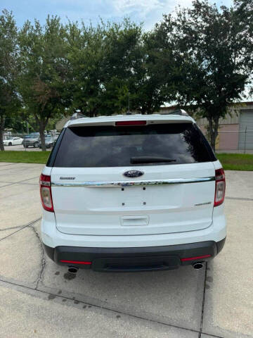 2014 Ford Explorer