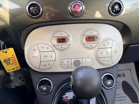 2016 FIAT 500c Lounge