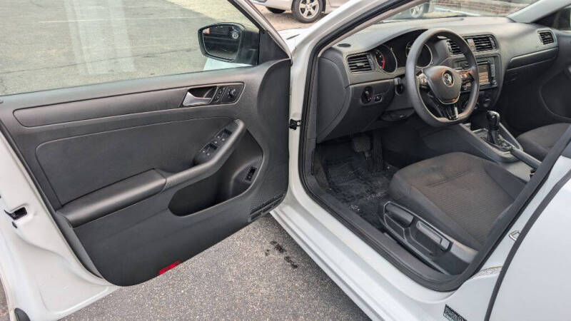 2015 Volkswagen Jetta
