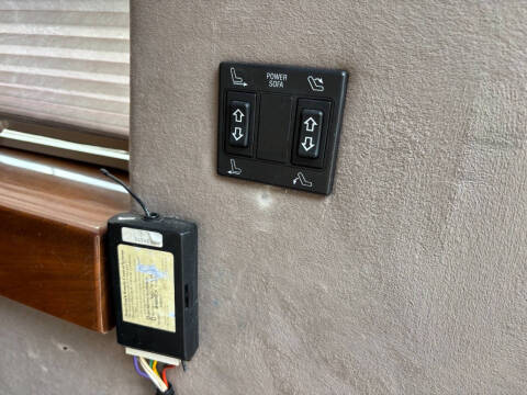 2003 Ford E-Series E-250 SD