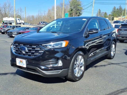 2023 Ford Edge Titanium