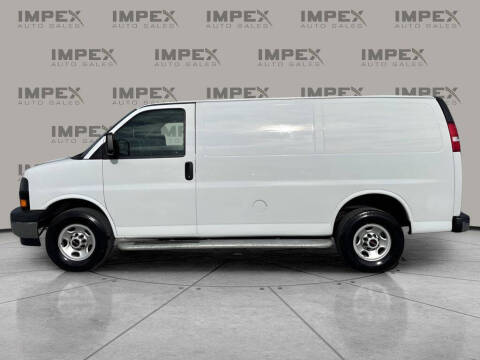2023 GMC Savana 2500