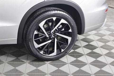 2024 Mitsubishi Outlander SEL