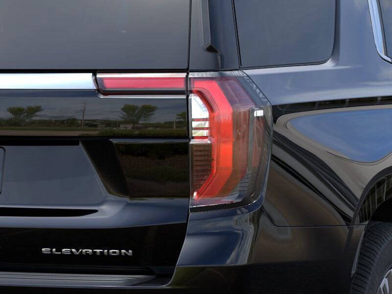 2025 GMC Yukon Elevation