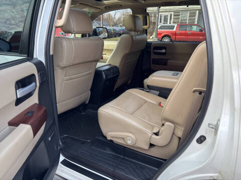 2013 Toyota Sequoia Platinum