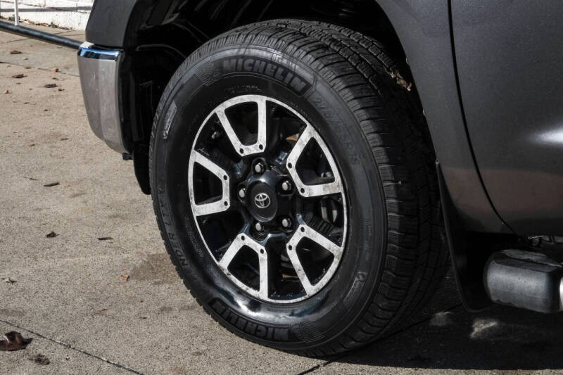 2015 Toyota Tundra Limited