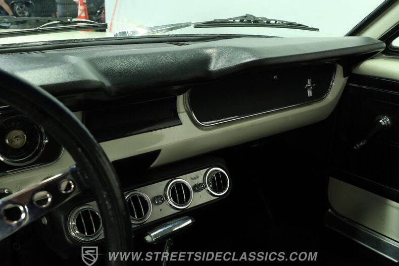 1965 Ford Mustang