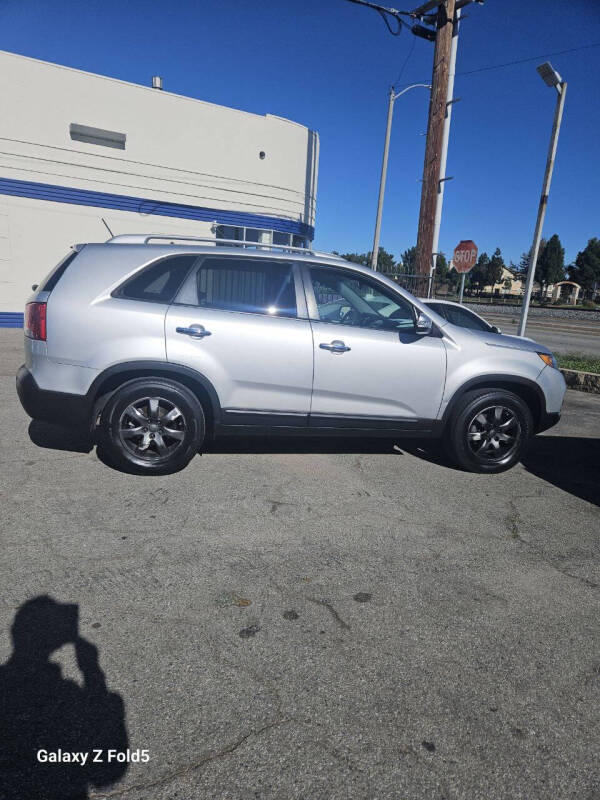 2013 Kia Sorento LX