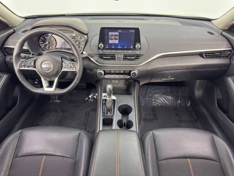 2021 Nissan Altima 2.5 SR