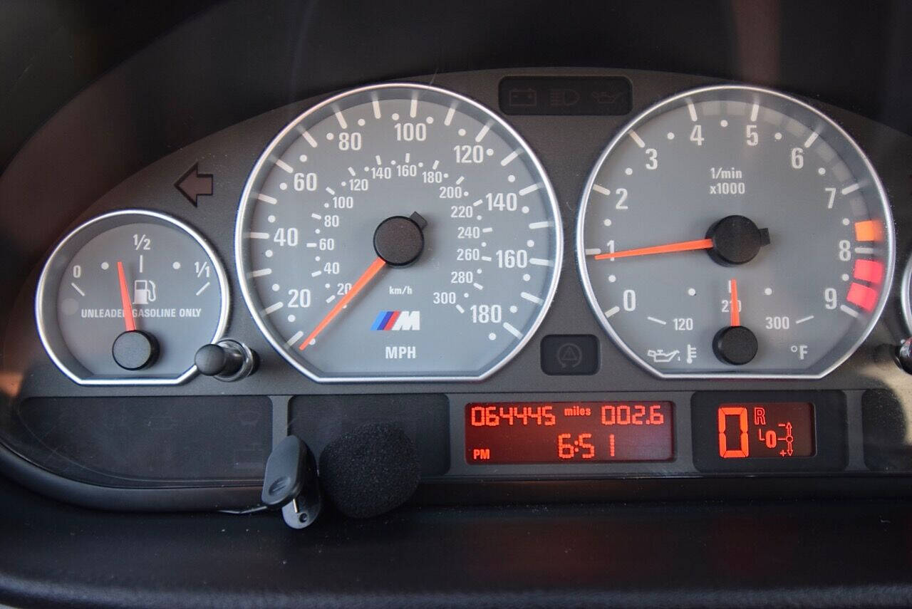 2003 BMW M3 12