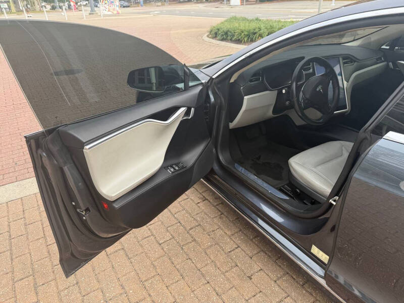 2016 Tesla Model S 75