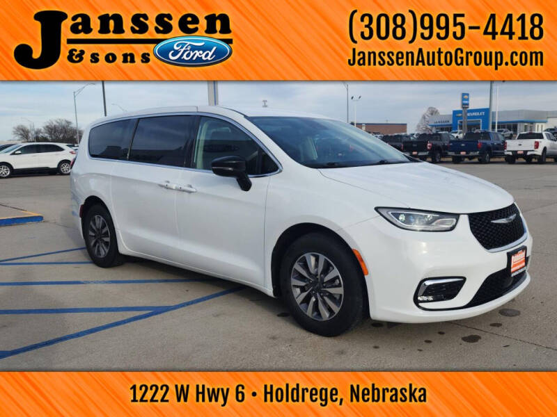 2024 Chrysler Pacifica Plug-In Hybrid