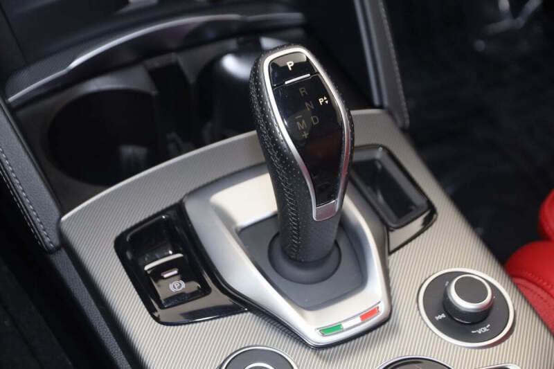 2023 Alfa Romeo Stelvio Veloce