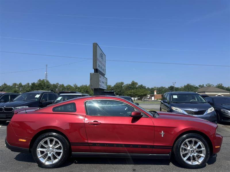 2011 Ford Mustang V6
