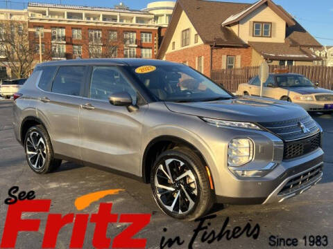 2023 Mitsubishi Outlander SE