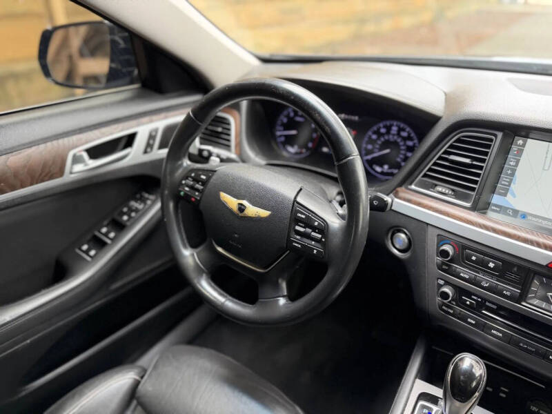 2015 Hyundai Genesis