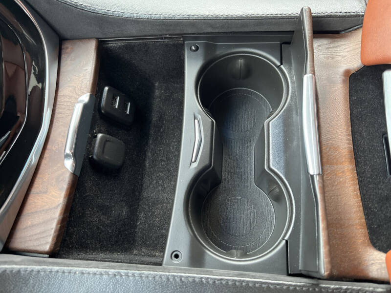 2016 Cadillac Escalade Premium Collection