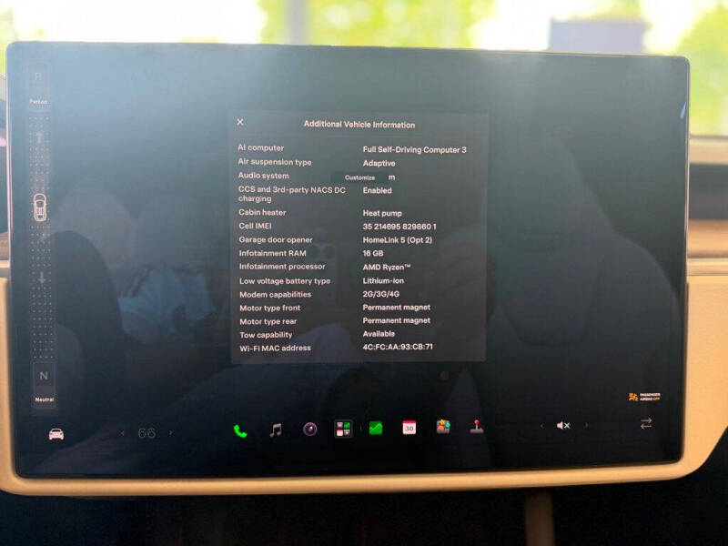 2023 Tesla Model X Standard Range