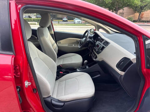 2013 Kia Rio LX