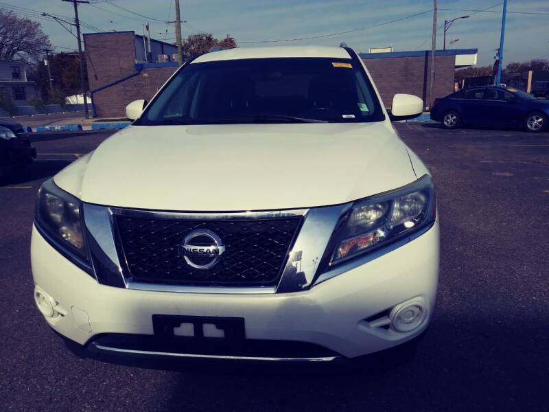 2014 Nissan Pathfinder Hybrid for sale at GREAT DEAL AUTO SALES in Center Line MI