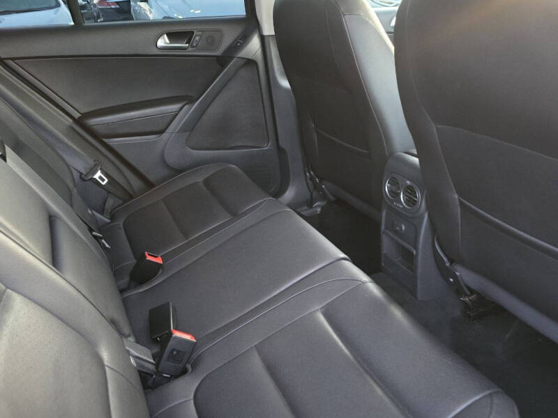 2016 Volkswagen Tiguan 2.0T SE 4Motion