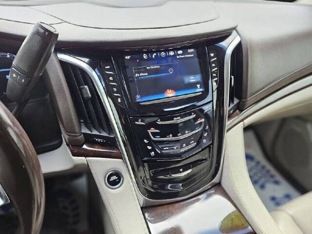 2017 Cadillac Escalade Premium Luxury