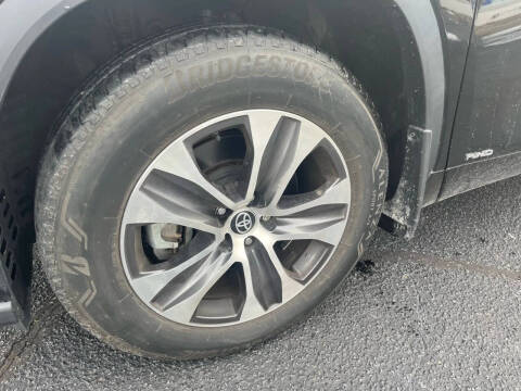 2024 Toyota Highlander Hybrid