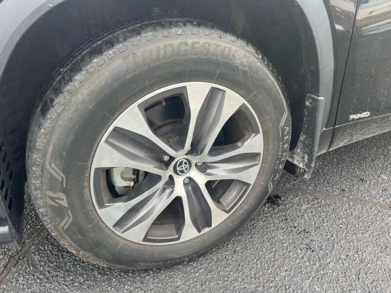 2024 Toyota Highlander Hybrid