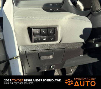 2022 Toyota Highlander Hybrid Limited