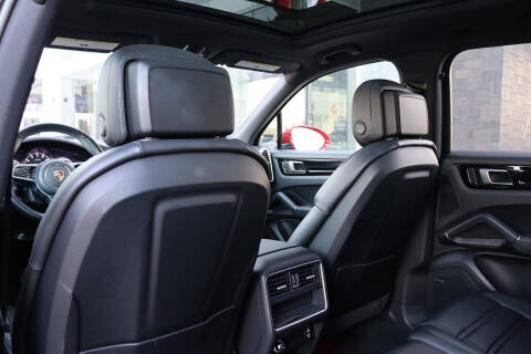 2023 Porsche Cayenne