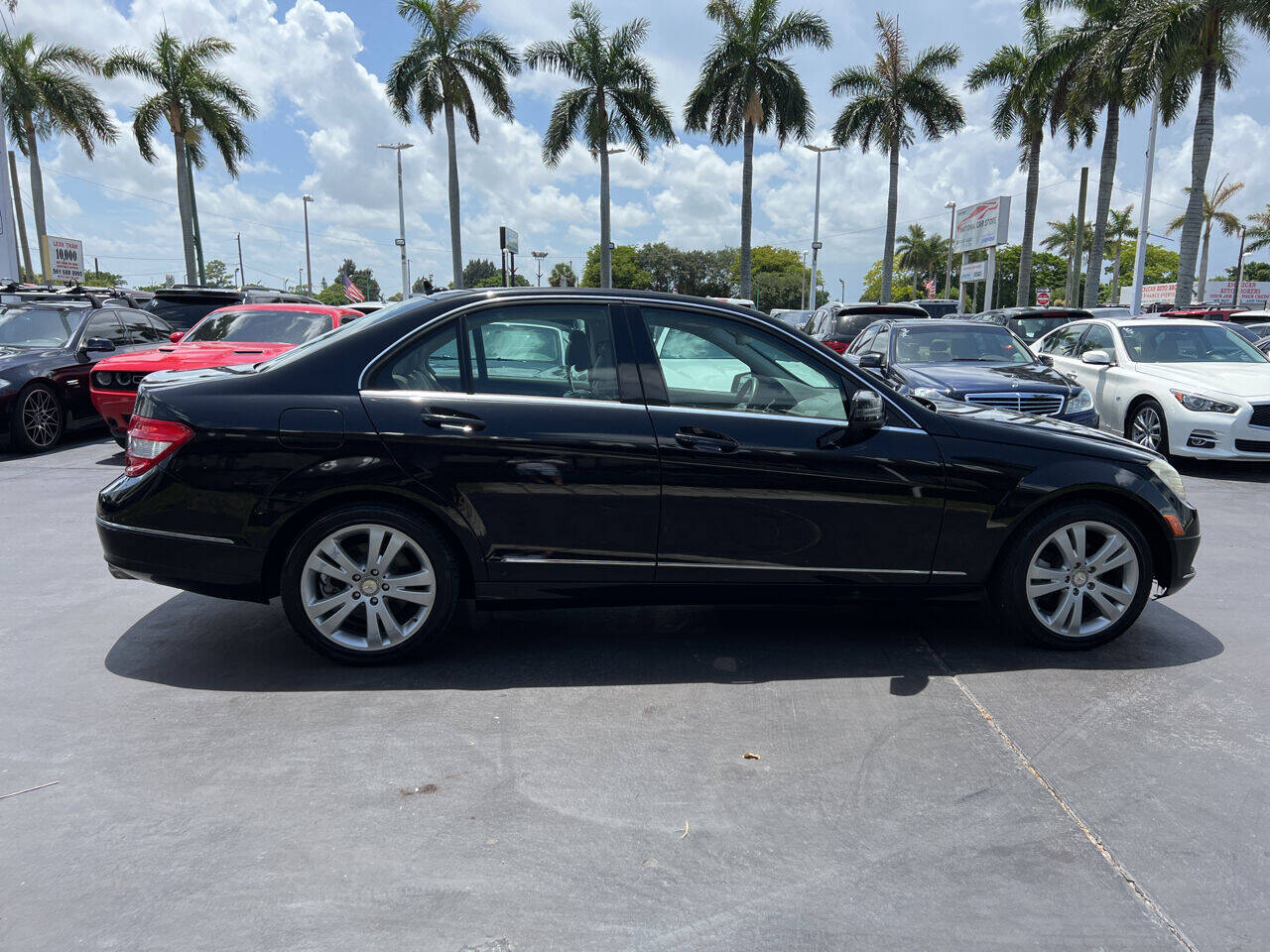 2011 MERCEDES-BENZ C-Class Sedan - $8,900