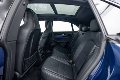 2025 Porsche Macan 4 Electric