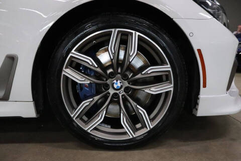 2018 BMW 7 Series M760i xDrive