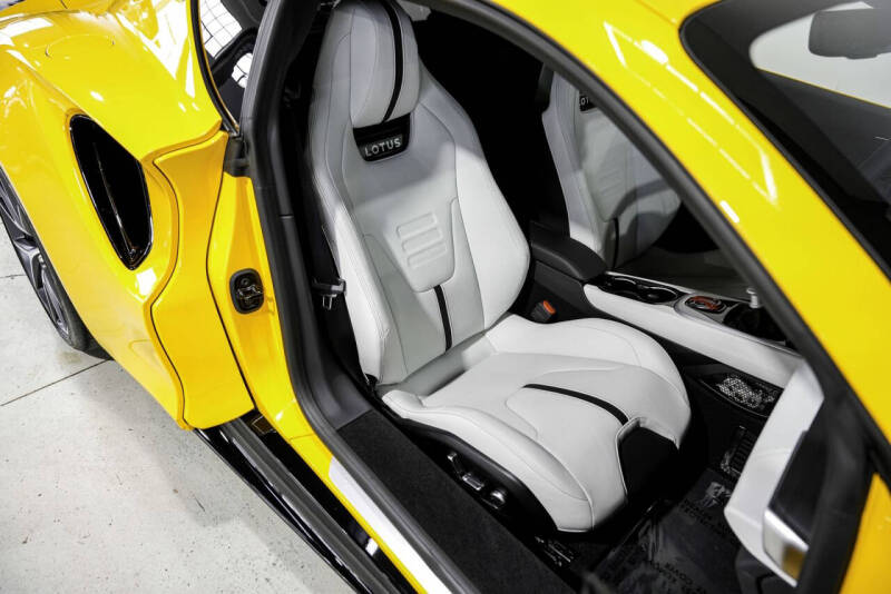 2024 Lotus Emira V6 First Edition