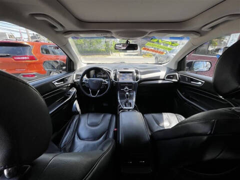 2017 Ford Edge Titanium