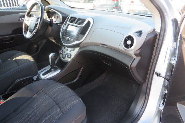 2017 Chevrolet Sonic LT Auto