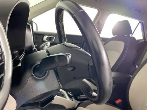 2021 Hyundai Venue SEL