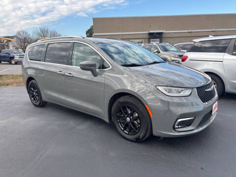 2021 Chrysler Pacifica Touring L