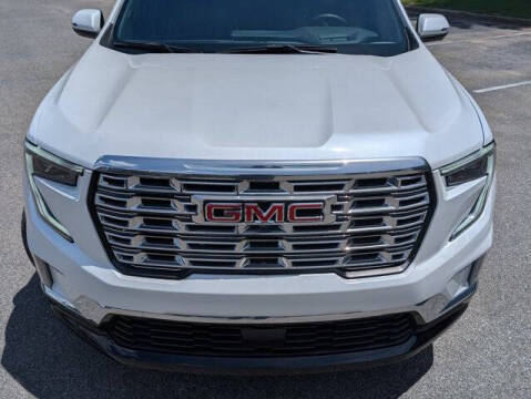 2024 GMC Acadia Denali
