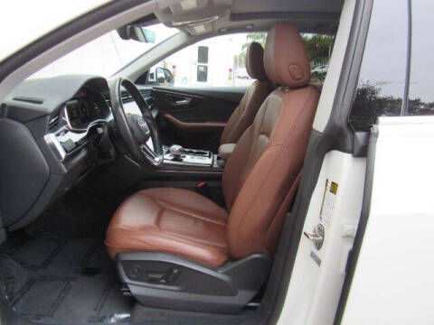 2022 Audi Q8 quattro Premium 55 TFSI