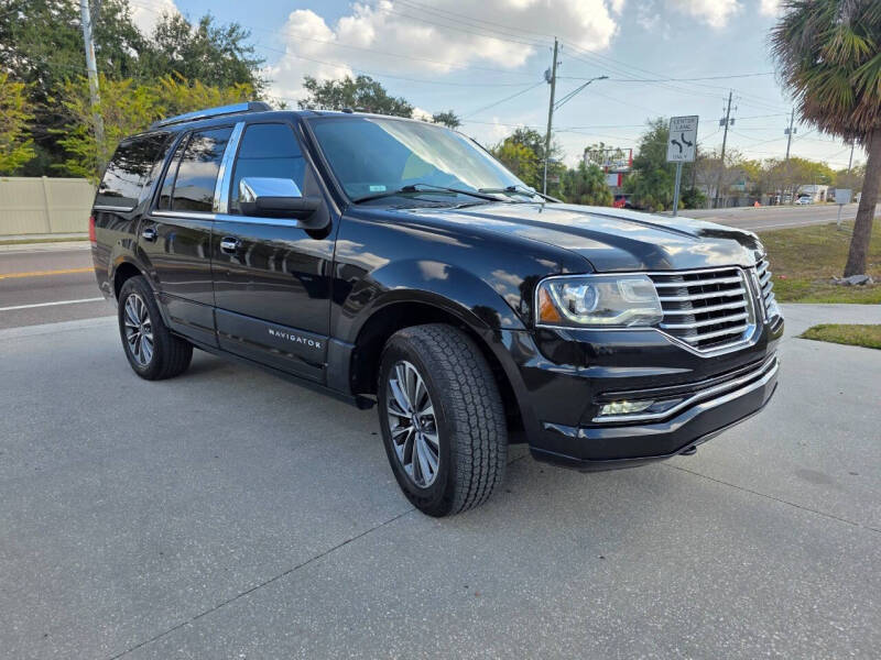 2017 Lincoln Navigator Select